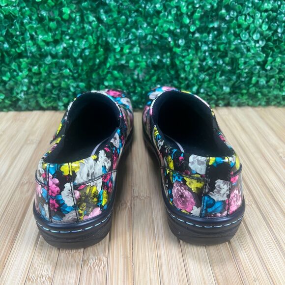 Klogs Slip On Multicolored Flower Nurses Shoes Womens Sz 9M - Picture 3 of 10